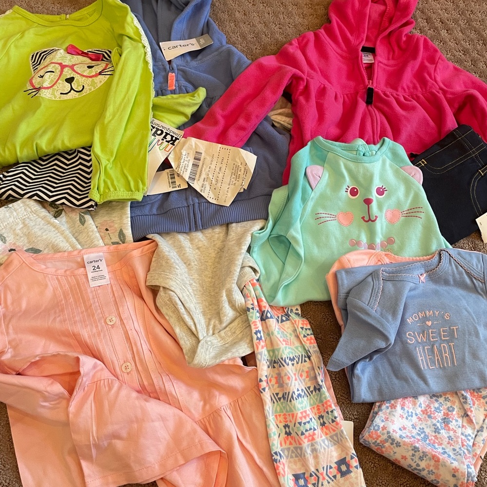 Bundle of baby girl size 18 and 24 month clothing.